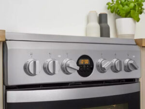 Šporet Električni INDESIT IS5V8CHX E - Image 2
