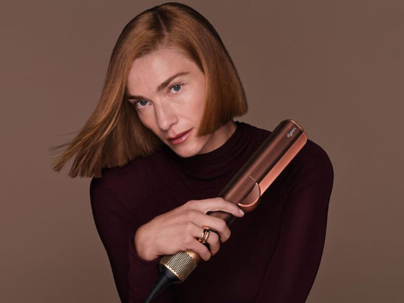 23867 1 Pegla za kosu Airstrait sa integrisanim cesljem DYSON Plum Copper 650104